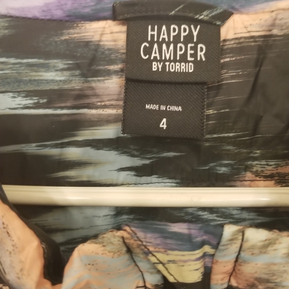 Sz 4 Torrid Happy Camper Active Zip Jacket - Picture 13 of 13